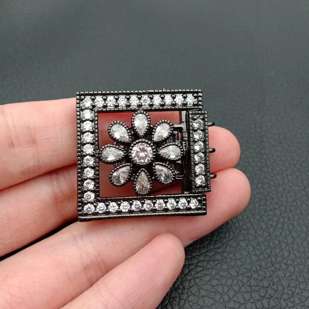gunmetal Кубический циркон микро паве квадратная застежка для ожерелья/браслета 28 мм золотое покрытие - Цвет: gunmetal
