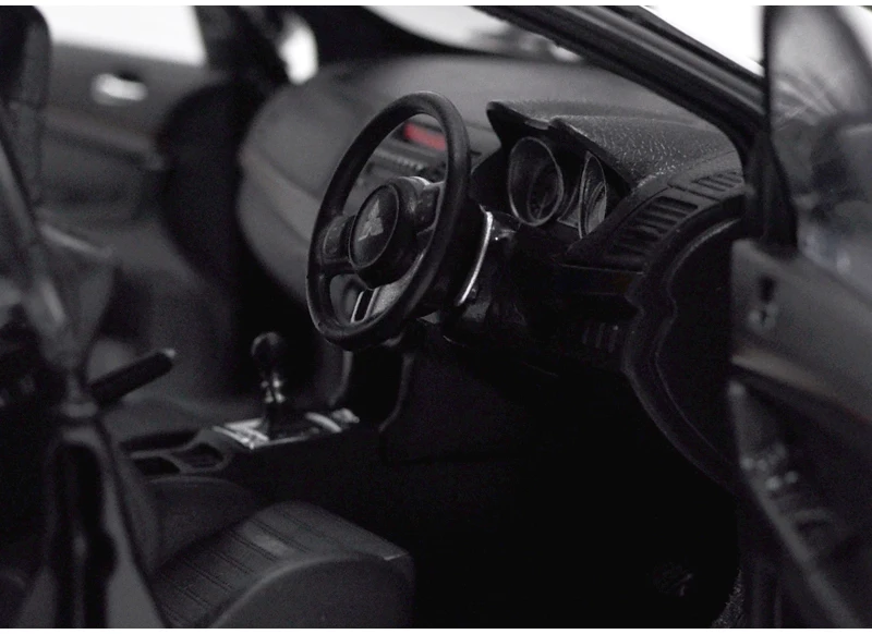 1:18 литья под давлением модель для Mitsubishi Lancer Evolution X 10 красный сплав игрушечный автомобиль миниатюрная коллекция подарки EVO X