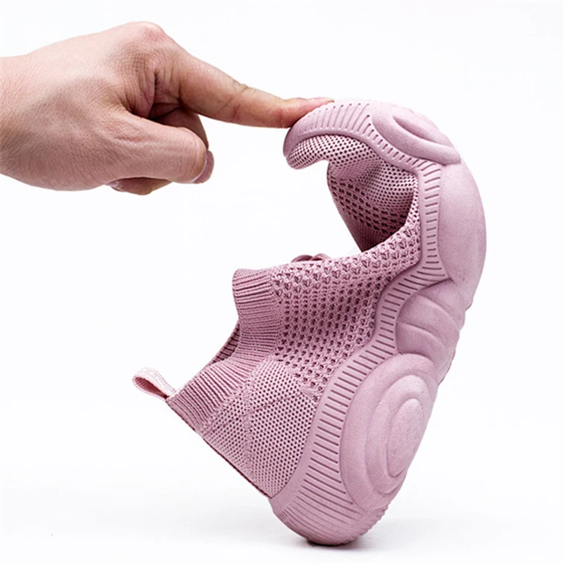 Женские кроссовки дышащая Спортивная обувь носки женские Летние слипоны на