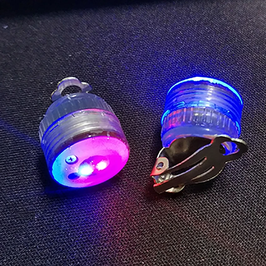 1 pair Flashing Blinking Earrings Charm LED Earring Light Up Ear Stud Jewelry Novelty Lighting for Dance Party | Лампы и освещение