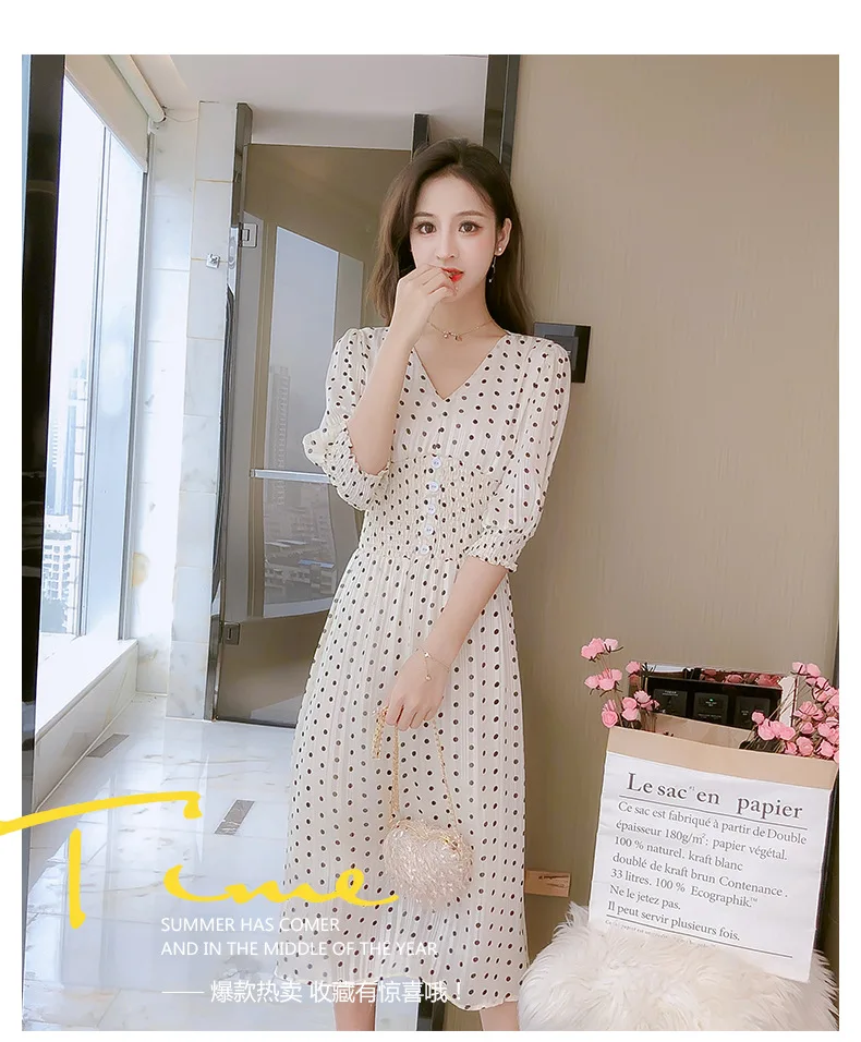 Женское шифоновое платье в горошек сеточку с рукавами-фонариками красного цвета