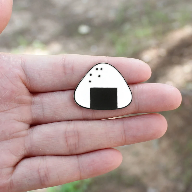 Милая треугольная застежка для броши в виде рисовых шариков с крючком детей