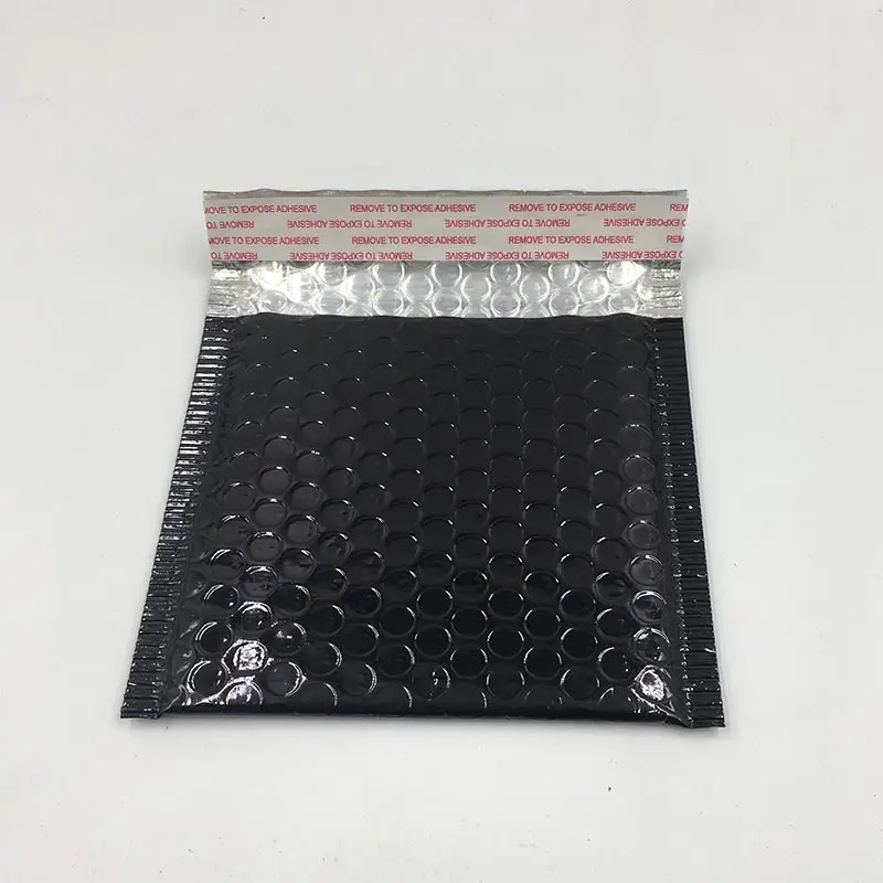 Glossy black 50 шт./лот Пузырьковые конверты, сумки для почтовых отправлений, мягкий конверт для доставки, пузырьковый почтовый пакет, бизнес-товары, 15*13 см+ 4 см - Цвет: Glossy black