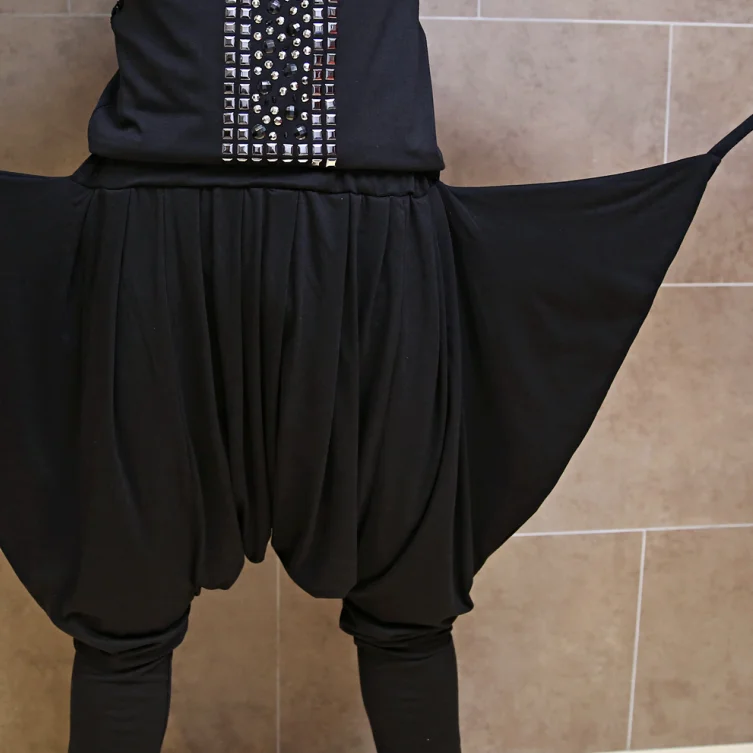 2017 New men's clothing Fashion personality hiphop jeans casual harem pants the trend of bloomers stage singer costumes | Мужская