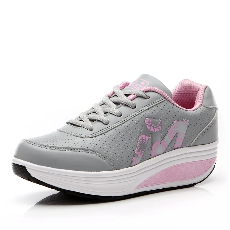 

Autumn and Winter New Type Leather Upgraded Shoes Thick-soled Leisure Travel Shoes Breathable Running Women's Shoes