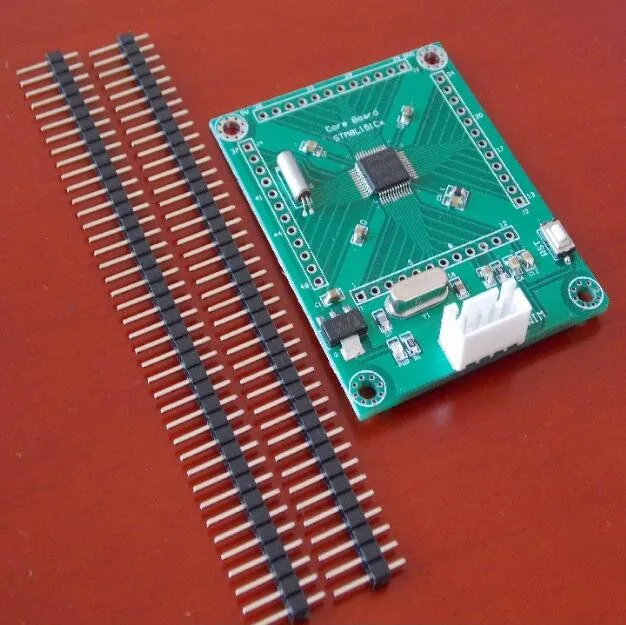

Основная плата для разработки STM8L151C6 совместима с STM8L151C8