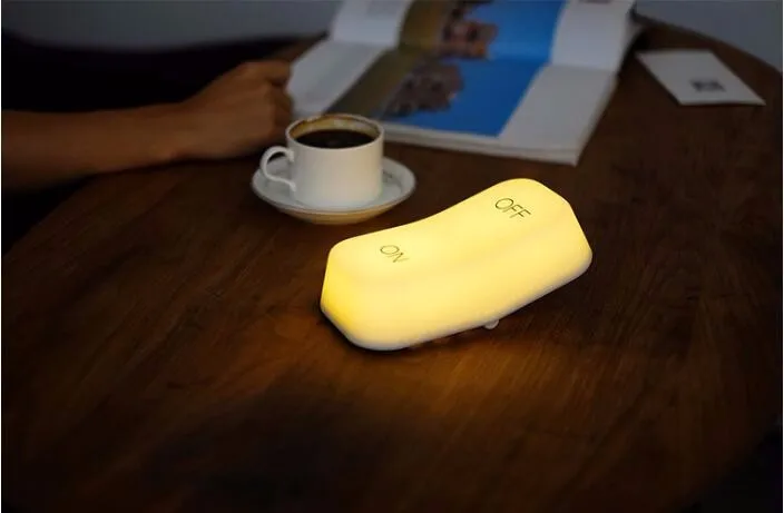 Украшение дома светодиодные настольные лампы на/выкл 5 В двигательной ноутбук стол аккумулятор милый довольно приятно водить энергии удобно компьютер спать спокойно