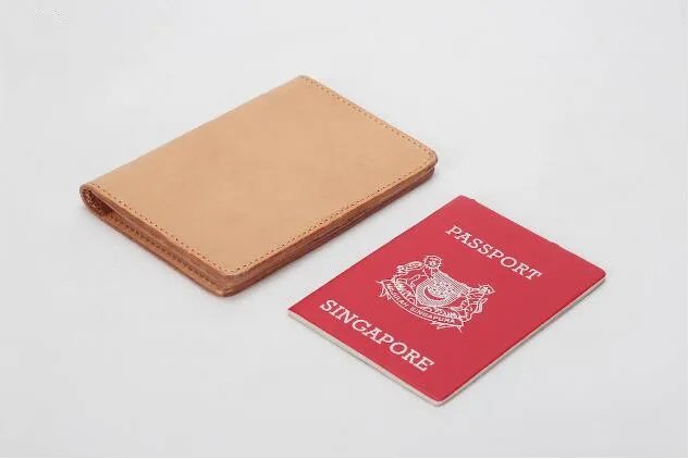 Классический держатель для карт и паспорта из натуральной кожи ручной