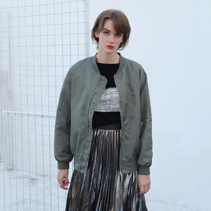 Женская куртка бомбер TWOTWINSTYLE осенняя Повседневная ветровка с перекрестной