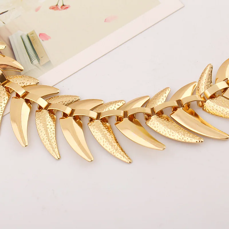 Чокер LZHLQ из металлического сплава Женский модное ожерелье геометрического