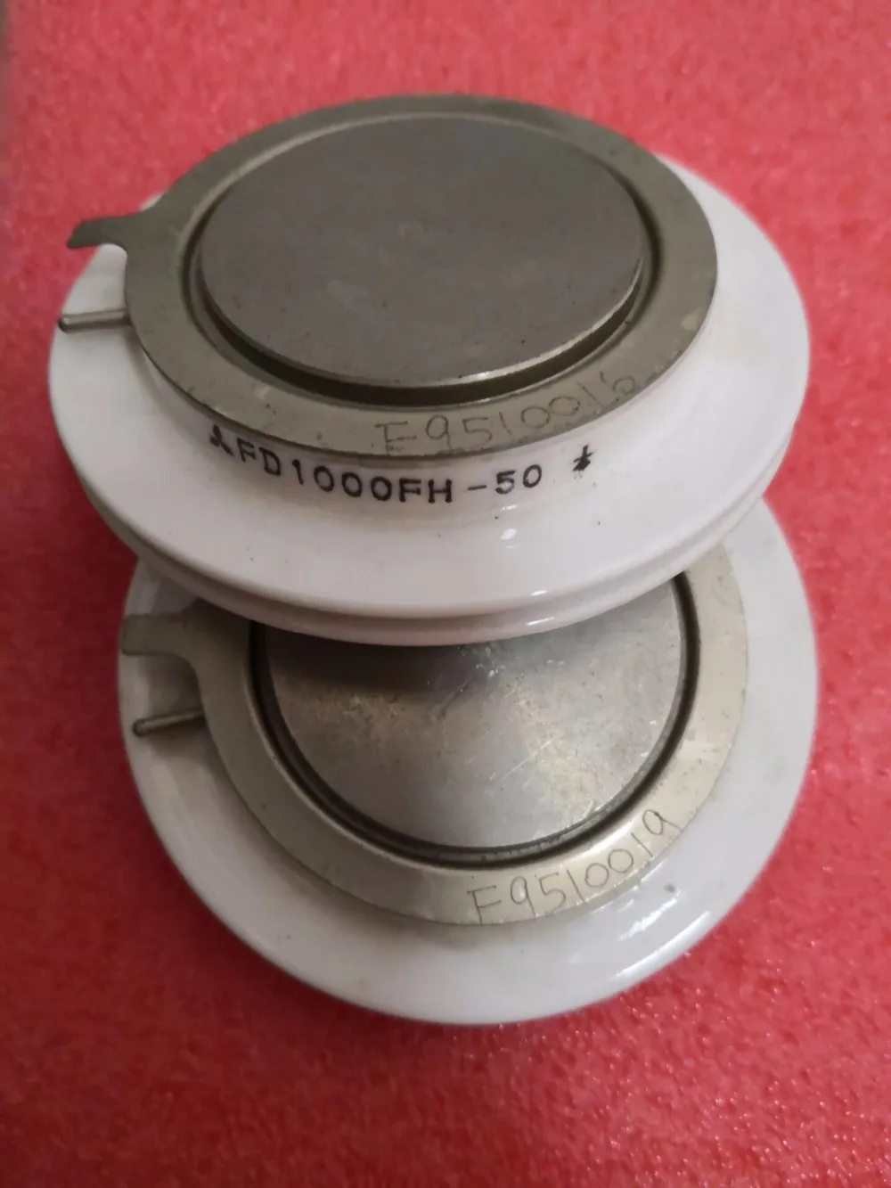 Оригинальный импортный 2SD1166 2SD1034A SHR400R21 SHR400R21C N150GPA100 FD1000FH-50 4003PA80 N4003PA80 гарантия