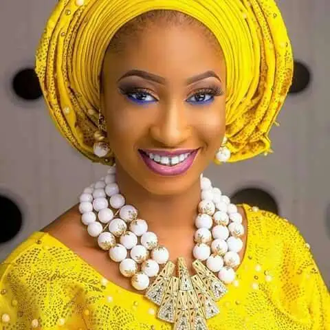 Набор ювелирных изделий из белых бусин набор украшений для женщин ожерелье