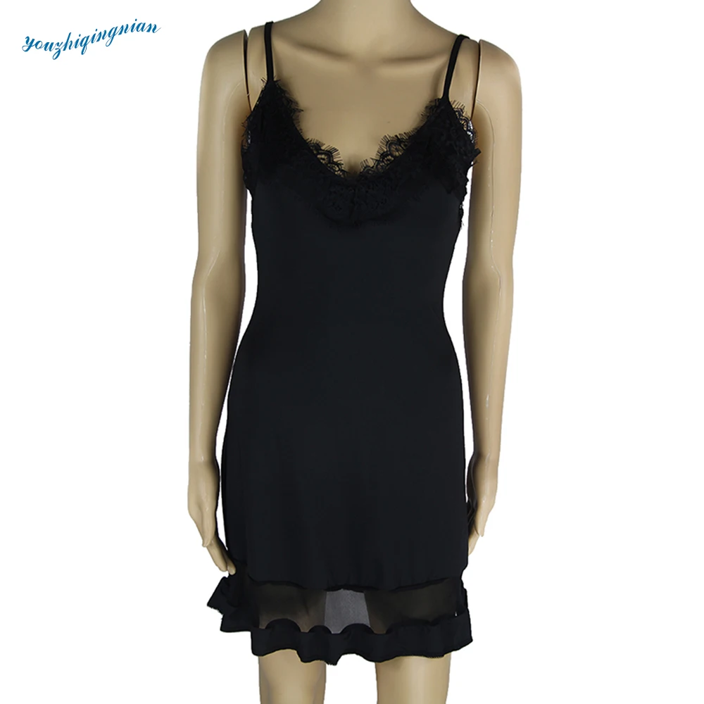 

2018Women's summer black mesh hollowed-out sleeveless pleated dresses