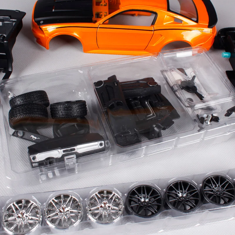 Maisto 1:24 ford mustang Street Racing сборка оранжевого автомобиля литой автомобиль модель литой машины литой под давлением манская модель игрушечной машины для детей 39127