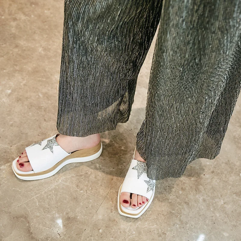 

Stylesowner Simple Style 2020 For Woman Summer Slipper Shoe Wedge Heel Platform Casual Outdoor Slides Sequins Stars Decor Shoe