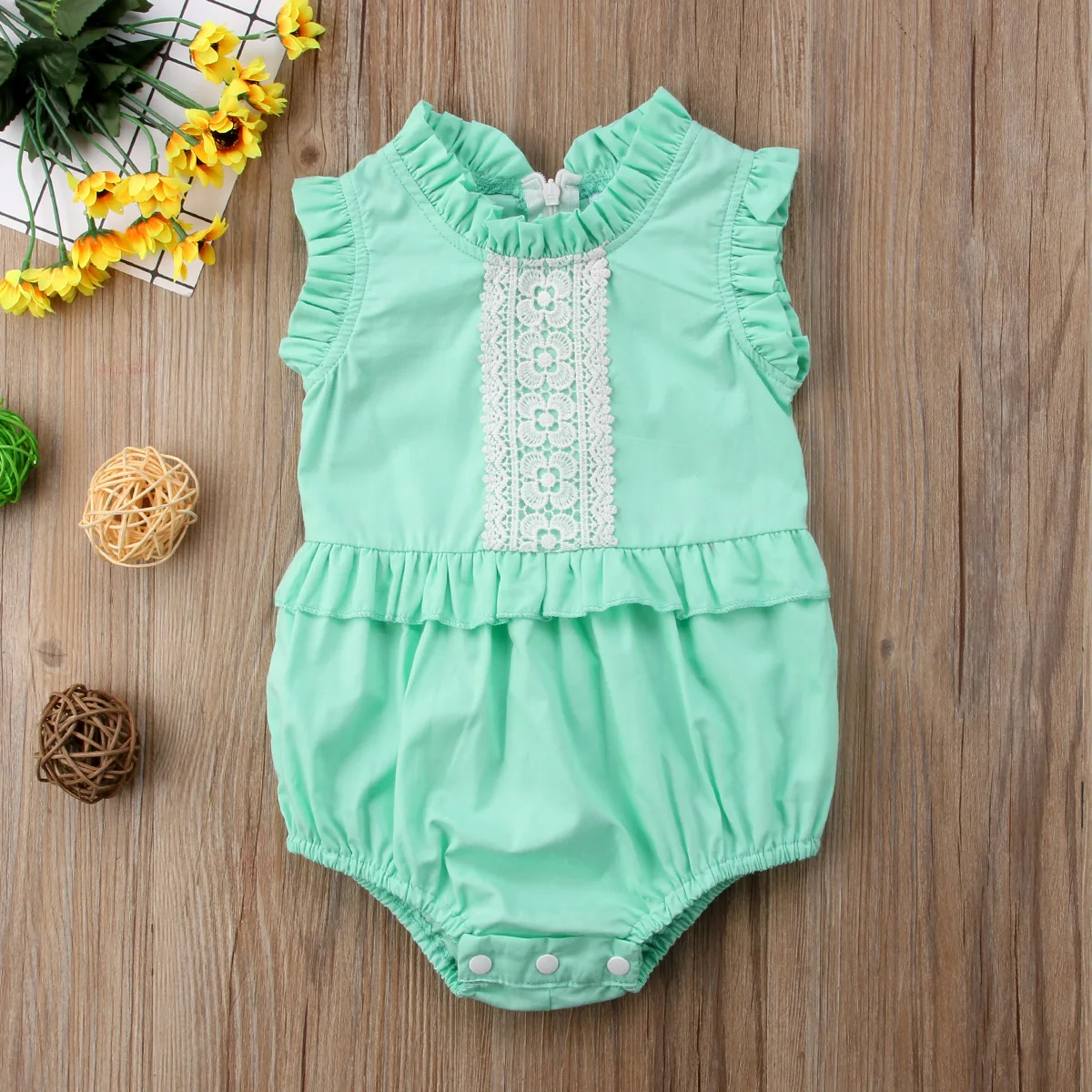 Милый кружевной комбинезон без рукавов для новорожденных девочек пляжный костюм