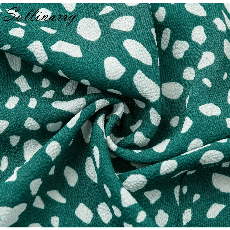 Sollinarry Polk Dot Женская блузка, Офисная Женская Зимняя Блузка, топы и рубашки, винтажные сексуальные Блузы с v-образным вырезом, Женские Повседневные Вечерние Блузки с оборками