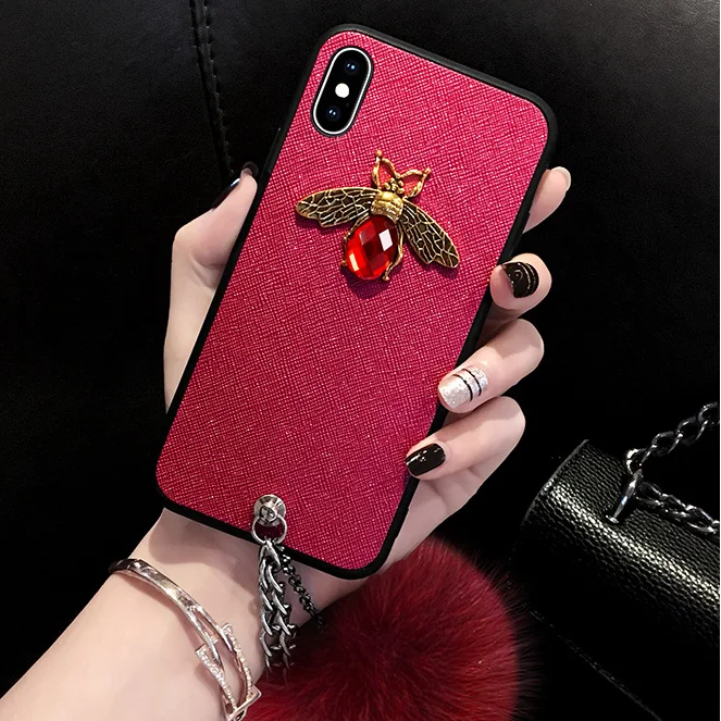 Роскошный мягкий блестящий чехол с меховым шариком и алмазной Пчелой для Iphone X XR XS
