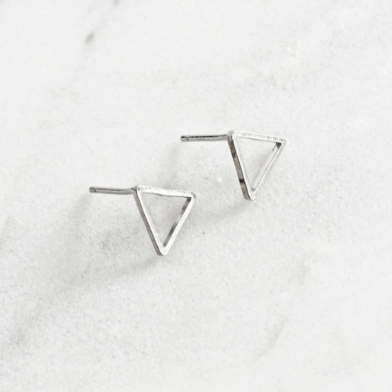 Poputton круглые квадратные треугольные геометрические золотистые черные цветные