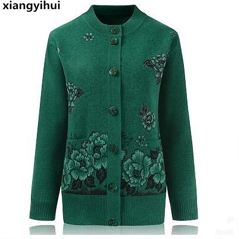 

The high quality mother sweater fashion hot diamonds woolen cashmere in elderly women cardigan big size Warm mother's coat 1745