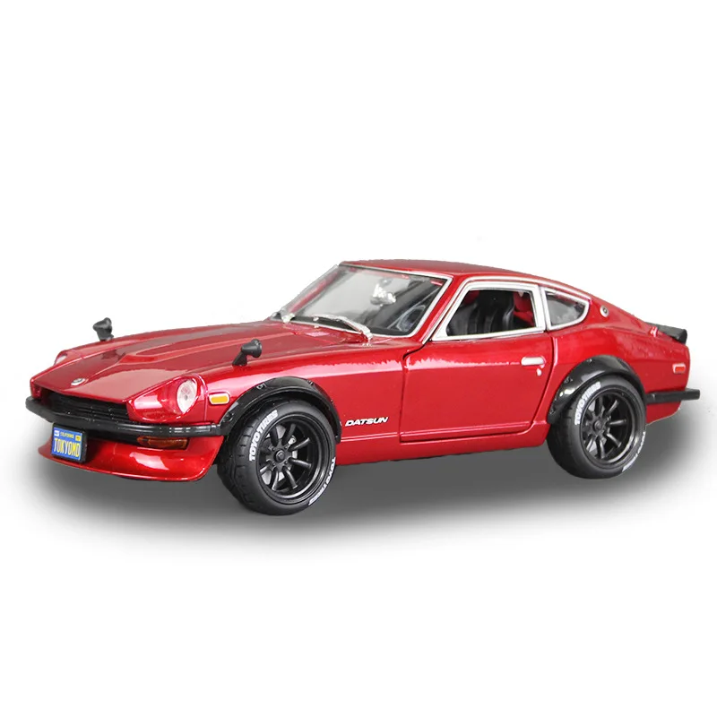 Литые модели автомобилей 1:18 статические спортивные автомобили из сплава gld3 Nissan