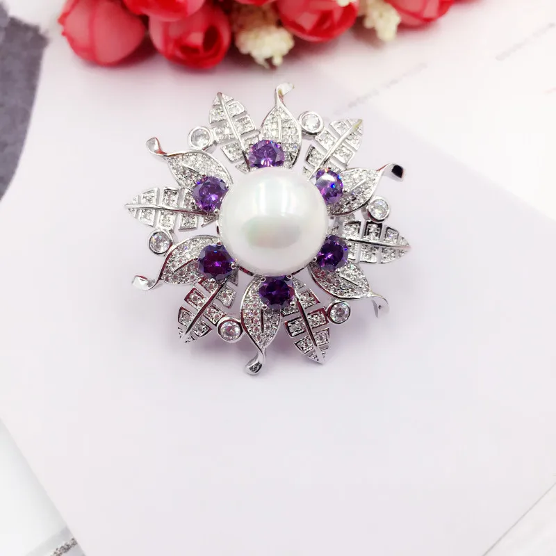 Новая мода Цветок Броши для Для женщин Европейский люкс CZ Циркон Рождество брошь