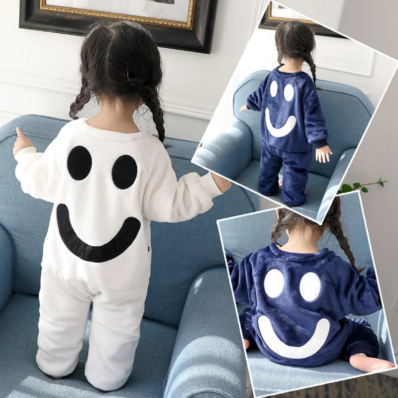 Детская домашняя одежда 2018 г. Новая зимняя детская пижамы для девочек с смайликом