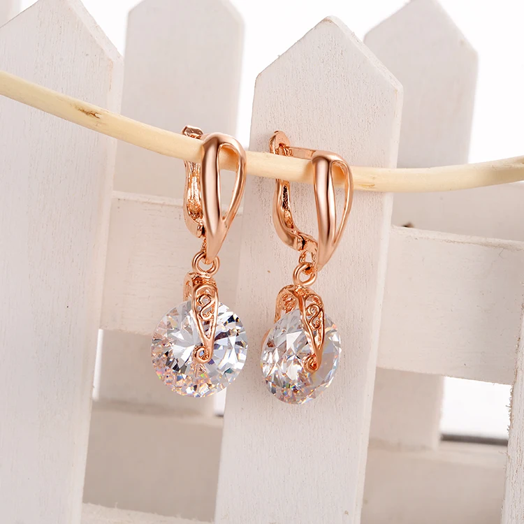 Комплект ювелирных изделий MINHIN ожерелье и серьги с имитацией драгоценных камней