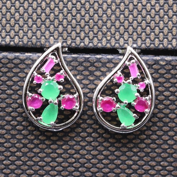 Элегантные Очаровательные женские серьги гвоздики из белого циркония ААА капля