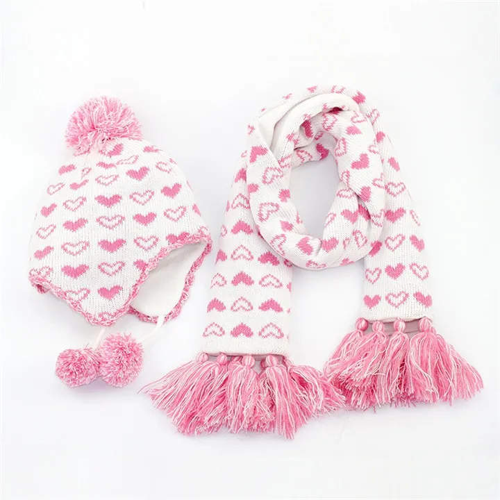 hat scarf set Модные шапки с сердечками для маленьких девочек, комплект из шапки и шарфа для девочек, теплые шапки для девочек, осенне-зимние детские шапки и шарф для девочек - Цвет: hat scarf set