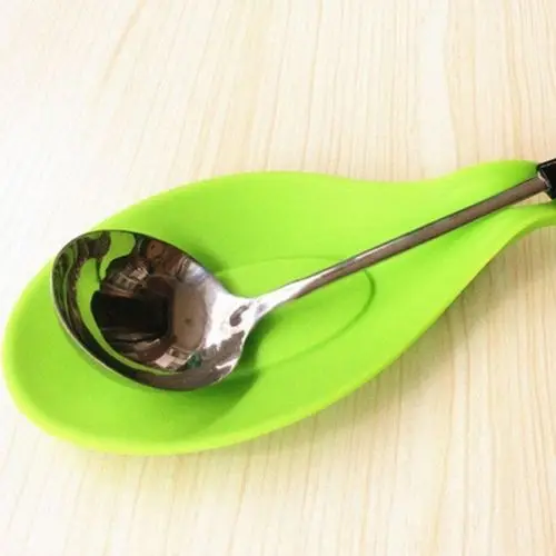 Зеленый Mat Kitchen Tools Silicone Mat Insulation Placemat Heat Resistant Put A Spoon - Цвет: Зеленый