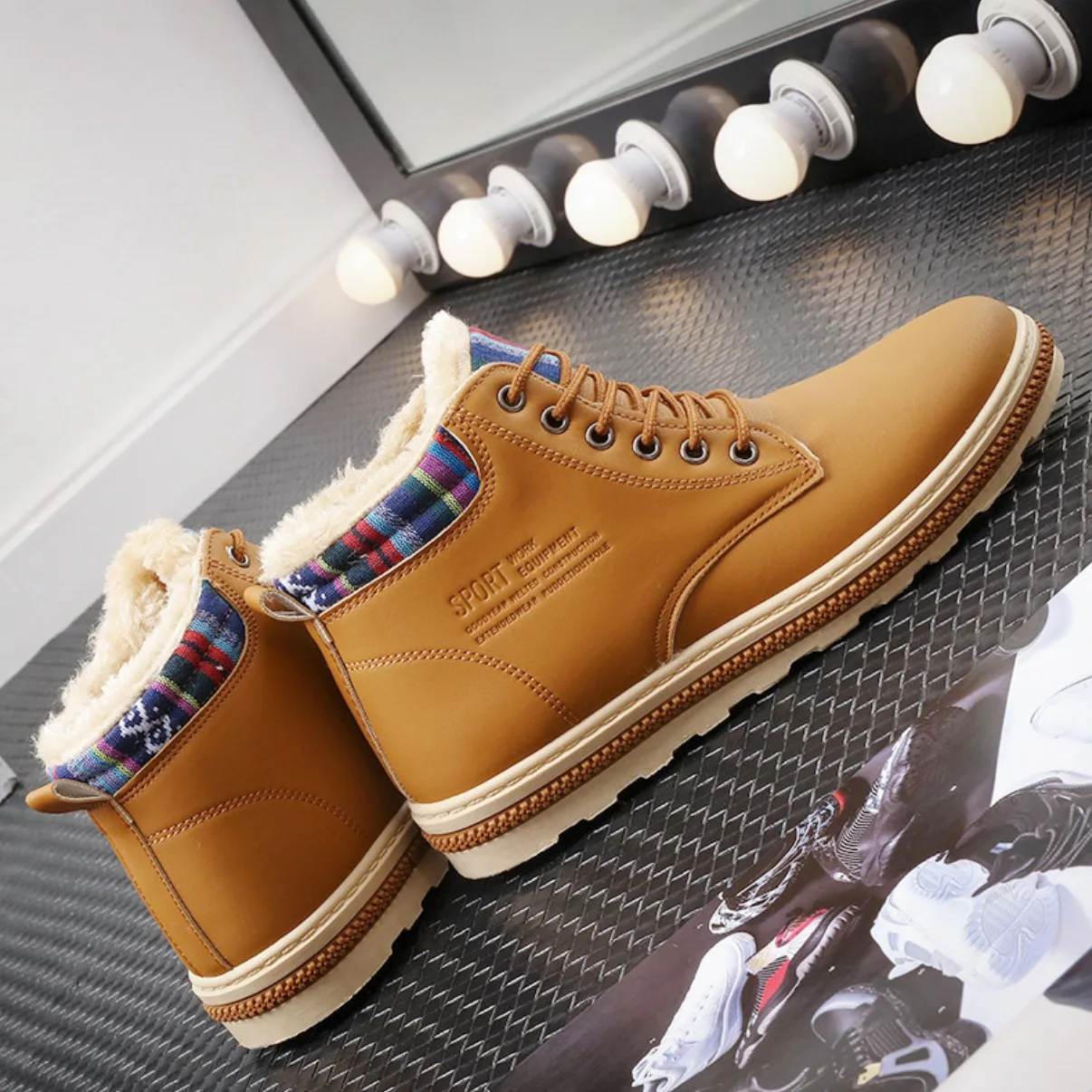 Men's Winter High-top Warm Fashion Casual Cotton Shoes Lace Up Martin Comfortable Anti-slip Light Ankle Boot Size:39-44 | Обувь