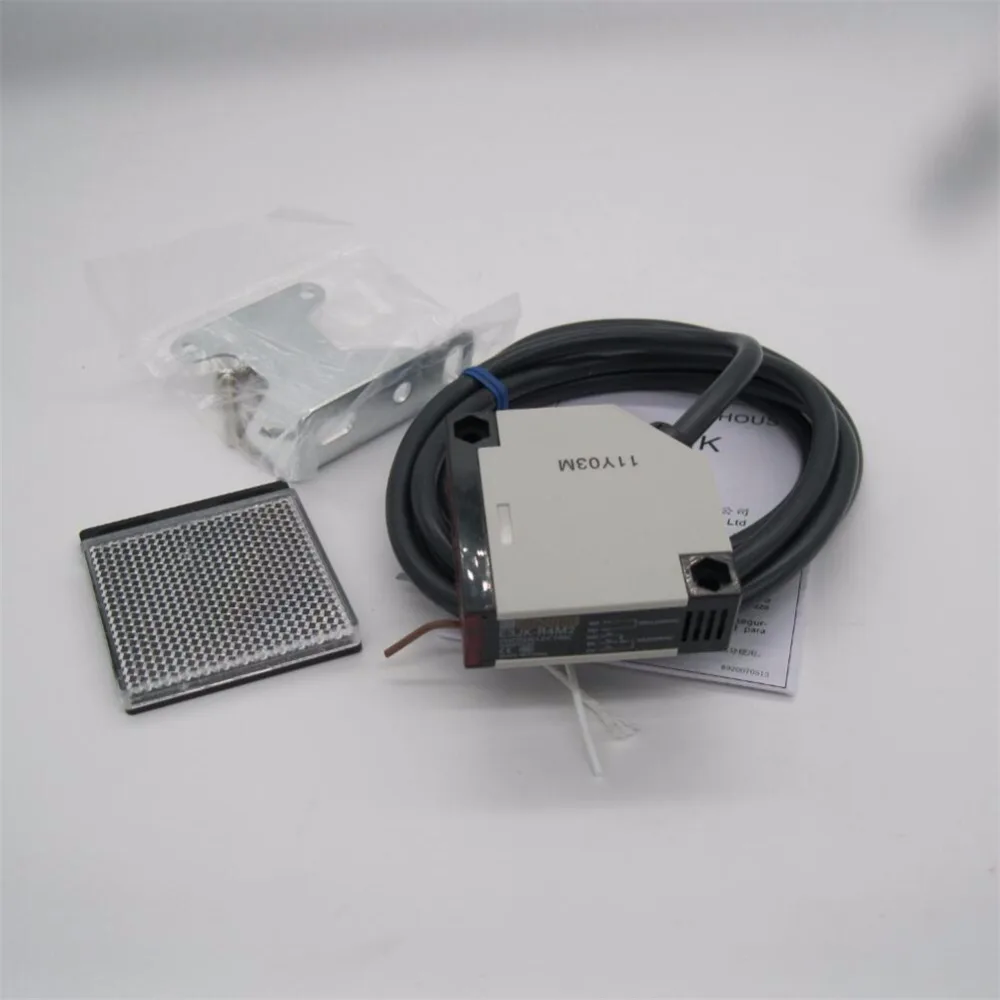 E3JK-R4M2 New Photoelectric Sensor switch 90-250VAC 5 Wires High Quality With Reflector Plate Warranty For One Year | Обустройство