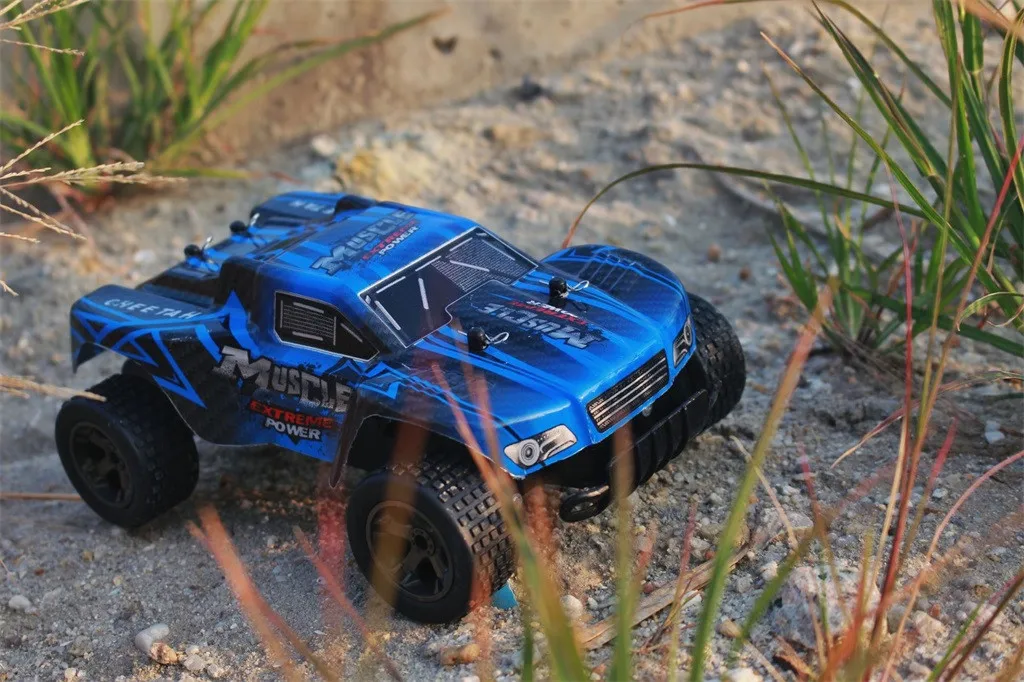 Abay Горячая 1:18 RC автомобиль 2,4G 20 км/ч высокоскоростной гоночный автомобиль скалолазание с дистанционным управлением детские игрушки FB-04