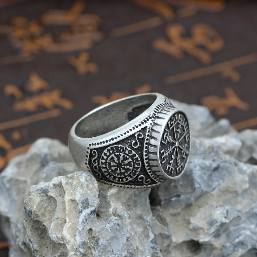 Youe shone мужской скандинавский языческий трискелет руля Awe Aegishjalmur futark Viking Magic Stave Runic
