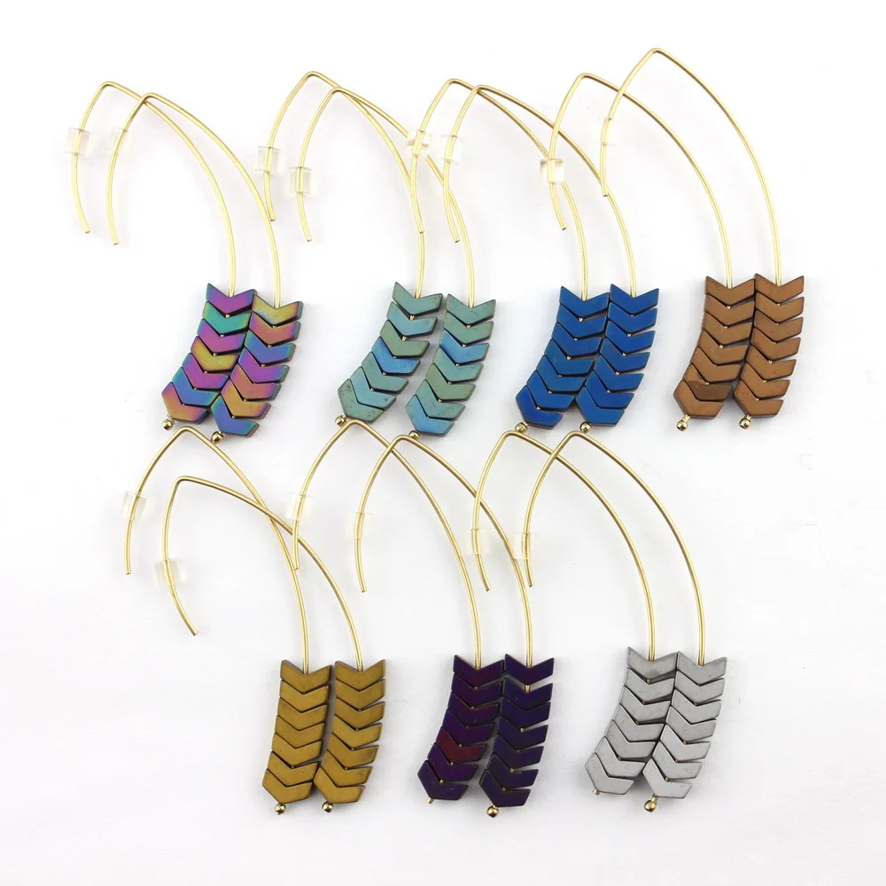 Женские серьги подвески из природного камня с зеленой стрелой Винтажные