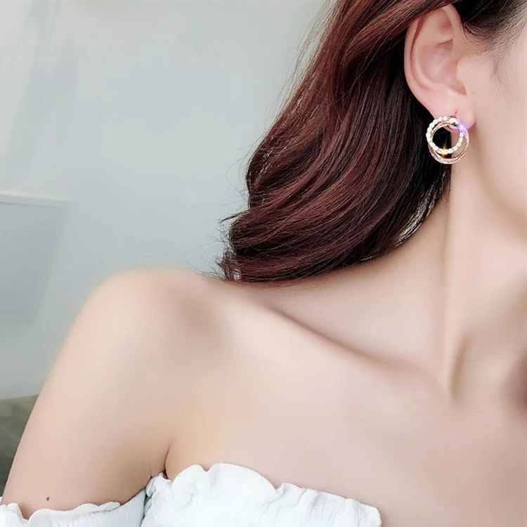Модные женские 925 серебряная серьга с кристаллами и кристаллами Swarovski, Роскошные офисные женские круглые серьги с пряжкой, вечерние ювелирные изделия