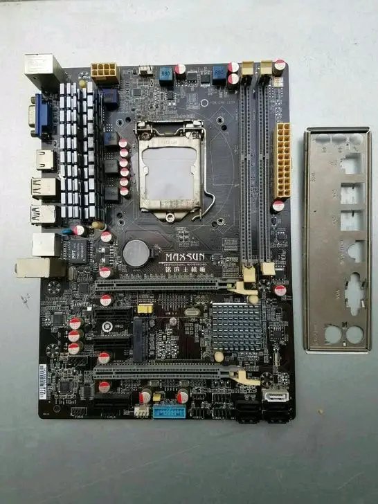 Б/у для MAXSUN MS-B85U3 PRO INTEL1150 Установите материнскую плату с двумя картами crossfire H81 100%