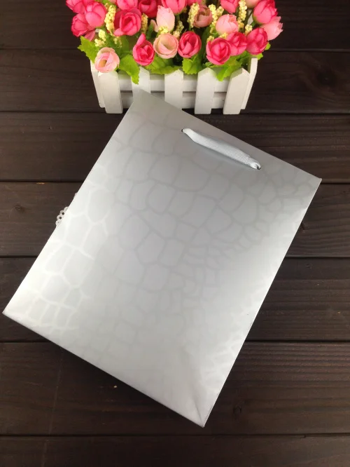 Оптовая продажа 100 шт./лот серебряный с пленочным бумажным мешком/бумажный