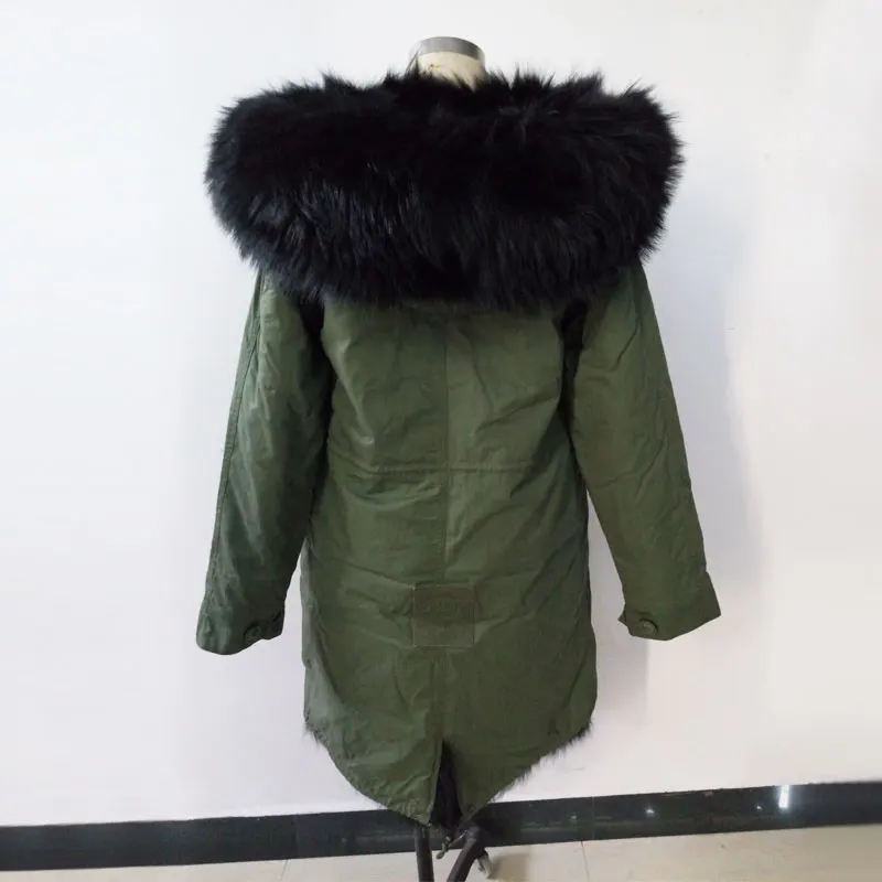 Женская парка с большим капюшоном Mrs fur style черная длинная лисьим мехом и из меха