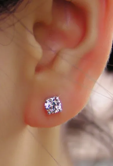 

Test Positive 2Ct/Piece Brilliant Certified Moissanite Engagement Stud Earrings Solid 18K White Gold Wedding Earrings