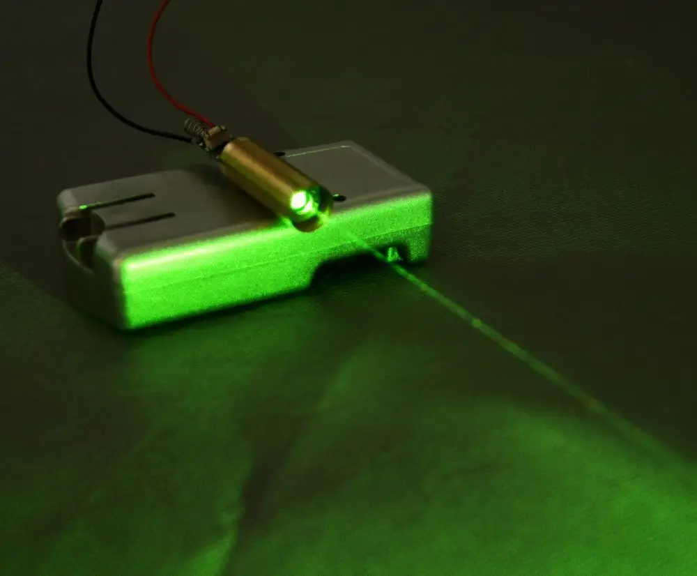 

High Power 3.0-3.7V Industrial 532nm Green Laser module 50mW