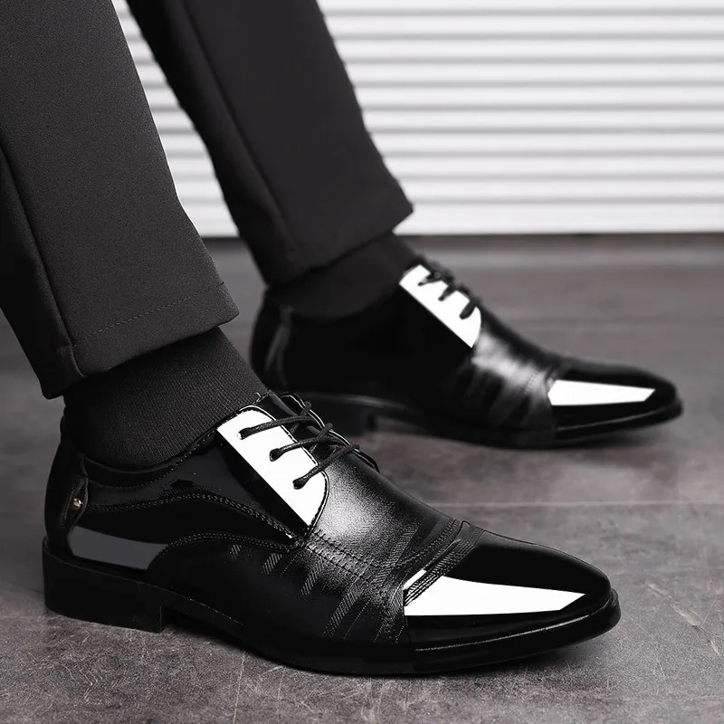 

38-48 Brand Patent Leather Men Business Wedding Dress Shoes Lace Up Breathable Oxfords Shoes Pointed Toe Zapatos Hombre
