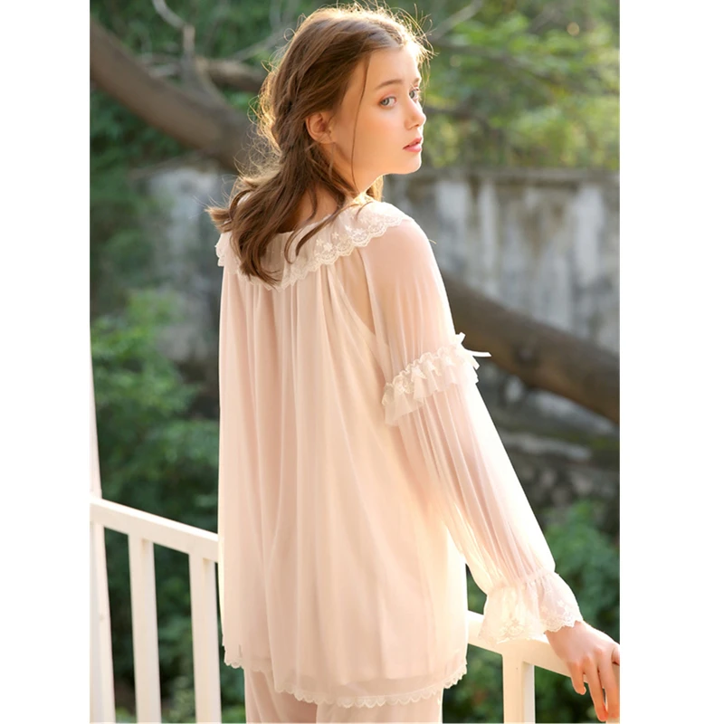 2019 Spring Pajama Set Vintage Sleepwear Women Lace Ruffled Long Sleeve Pyjama Femme Night Sleep Wear Home Suit Lounge T420 | Женская