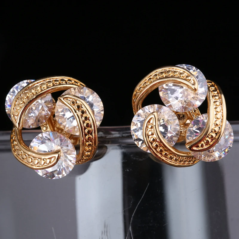 Потрясающие комплекты ювелирных изделий из белого золота с серьгами и