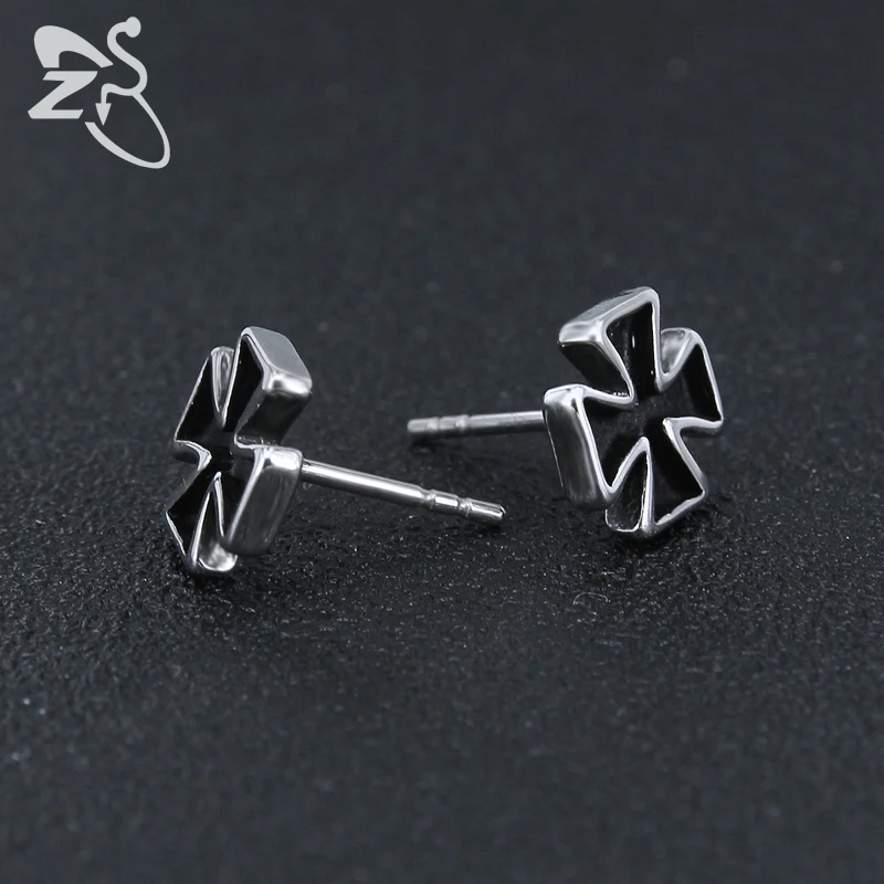 

ZS 3 Size Cross Stud Earrings Punk Style Small Ear Jewelry 316L Stainless Steel Earring Vintage Gothic Hip Hop Earings 1 Pair