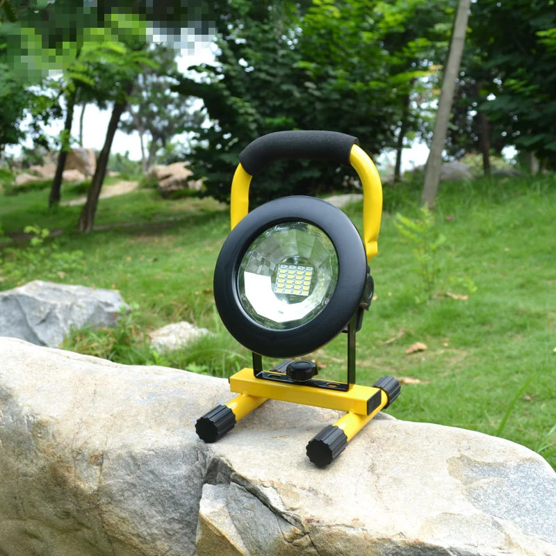 Водонепроницаемый IP65 30 Вт Светодиодный прожектор перезаряжаемый 24 светодиодный