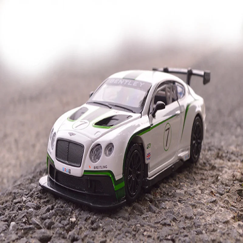1/32 Моделирование Классический Bentley GT по форме спортивного автомобиля F1 формула