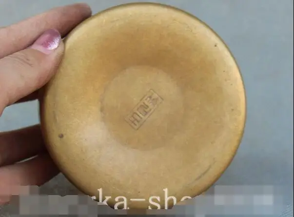 

9 cm Marked Chinese Dynasty Bronze Carving Word Round Boxes Casket Case Statue