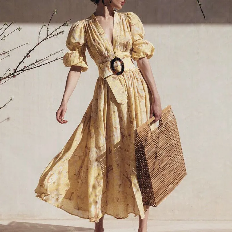 Женское платье с буфами на рукавах длинное поясом и цветочным принтом 2019 |